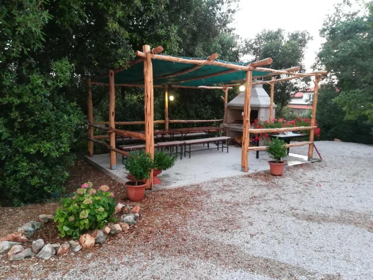 Stela Appartement Pinezići Buitenkant foto