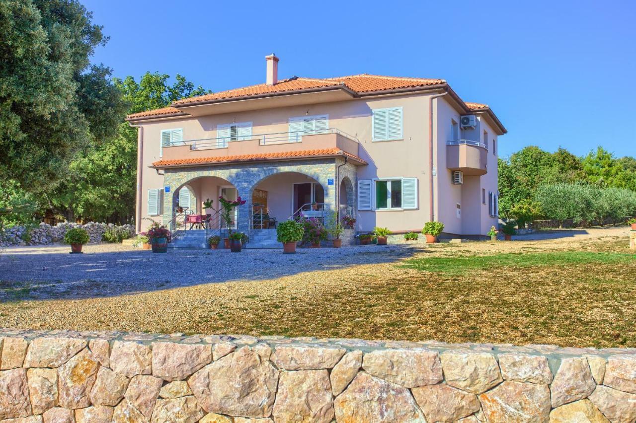 Stela Appartement Pinezići Buitenkant foto