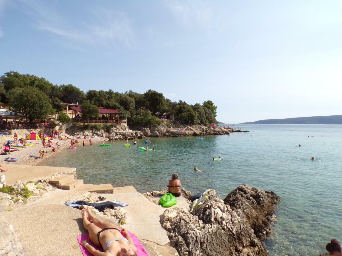 Stela Appartement Pinezići Buitenkant foto